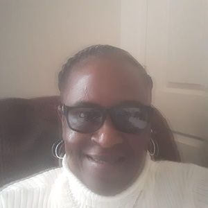 Meet your Posher, Janet